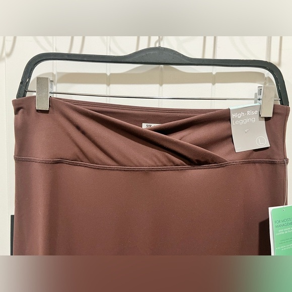 Active Uplift Scrunch Leggings Brown Large - Picture 4 of 8